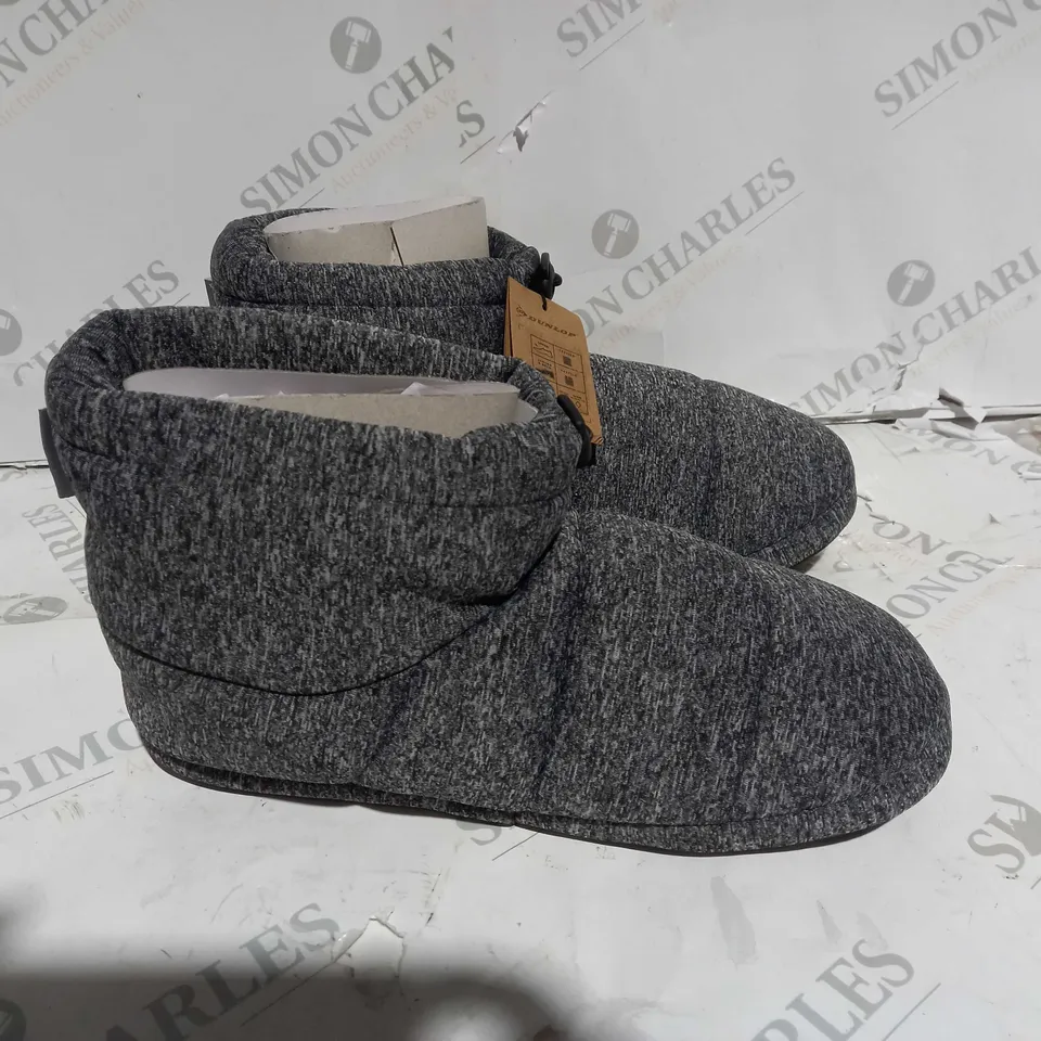 DUNLOP SLIPPERS FOR MEN, FLUFFY MENS SLIPPER - UK SIZE 6