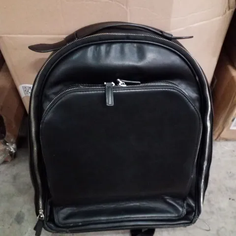 BOXED MAVERICK & CO BACKPACK 