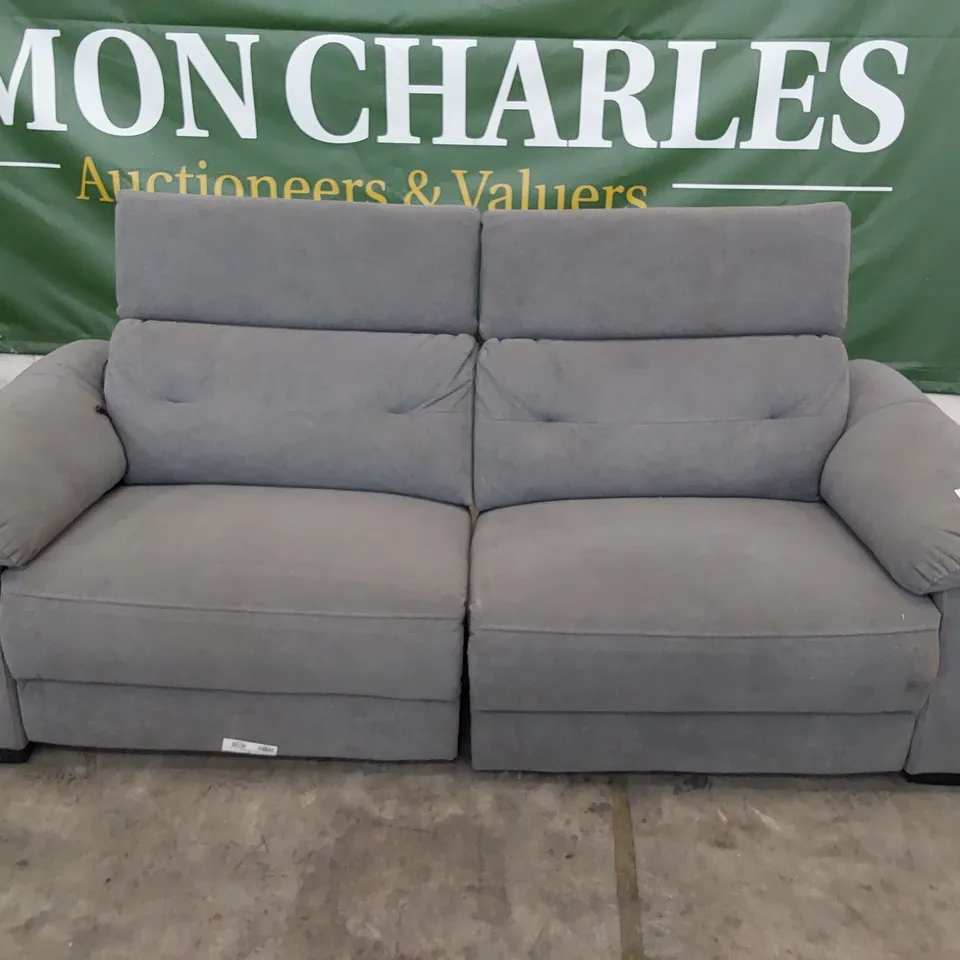 DESIGNER POWER RECLINING ITALIAN STYLE 2.5 SEATER SOFA GREY PLUSH FABRIC WITH ADJUSTABLE HEADRESTS 