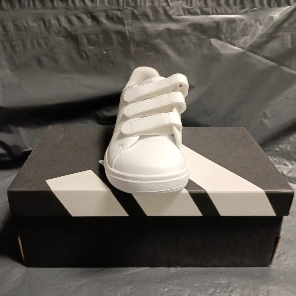 ADIDAS KIDS WHITE VELCRO TRAINERS SIZE 12