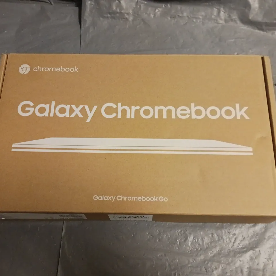 BOXED GALAXY CHROMEBOOK GO INTEL CELERON LAPTOP IN SILVER - XE310XDA-KA1UK