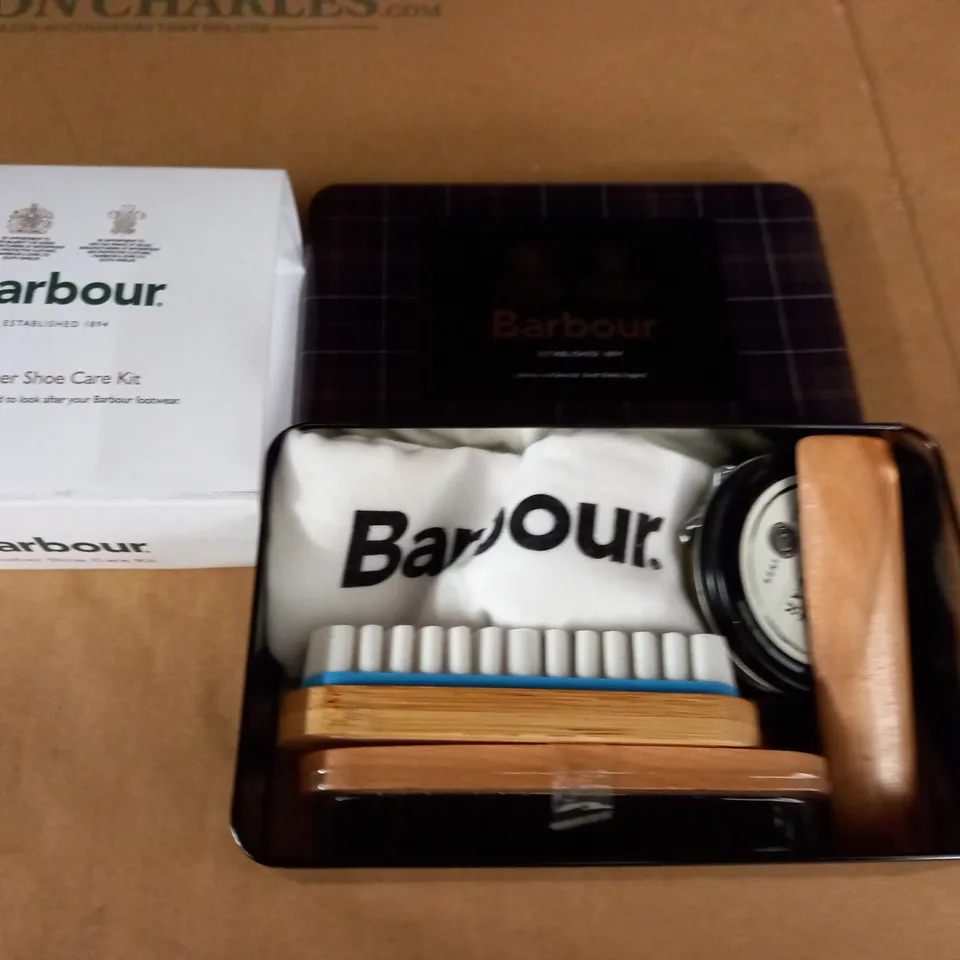 BARBOUR LEATHER SHOE CARE KIT