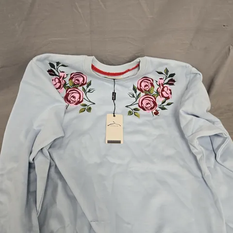 SOUL STAR BABY BLUE EMBROIDERED SWEATSHIRT – (L/G)
