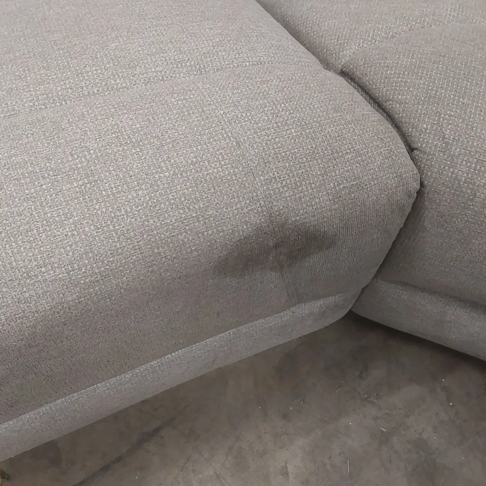 QUALITY DESIGNER FABRIC UPHOLSTERED CORNER SOFA WITH RECLINER, CUP HOLDERS AND STORAGE