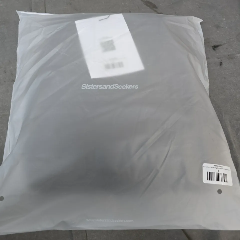 SISTERS AND SEEKERS TRADEMARK WIDE LEG SWEATPANTS – SIZE S (WOMEN'S)