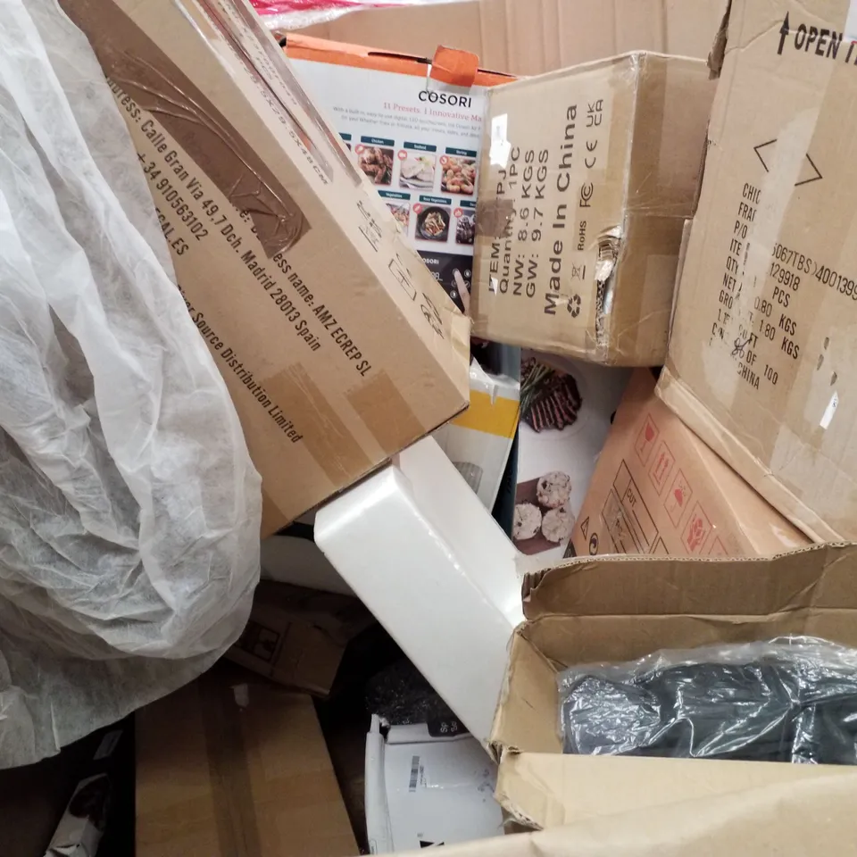 PALLET OF ASSORTED PRODUCTS INCLUDING DUAL ZONE DIGITAL AIR FRYER, OFFICE STOOL, WOK, STORAGE TROLLEY, DEWALT SHOP VAC