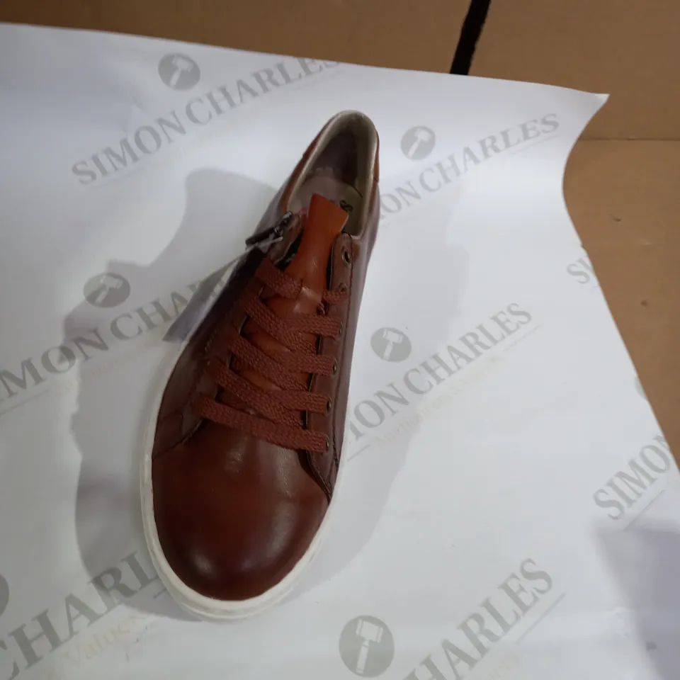 RIEKER BROWN SHOES SIZE 6 