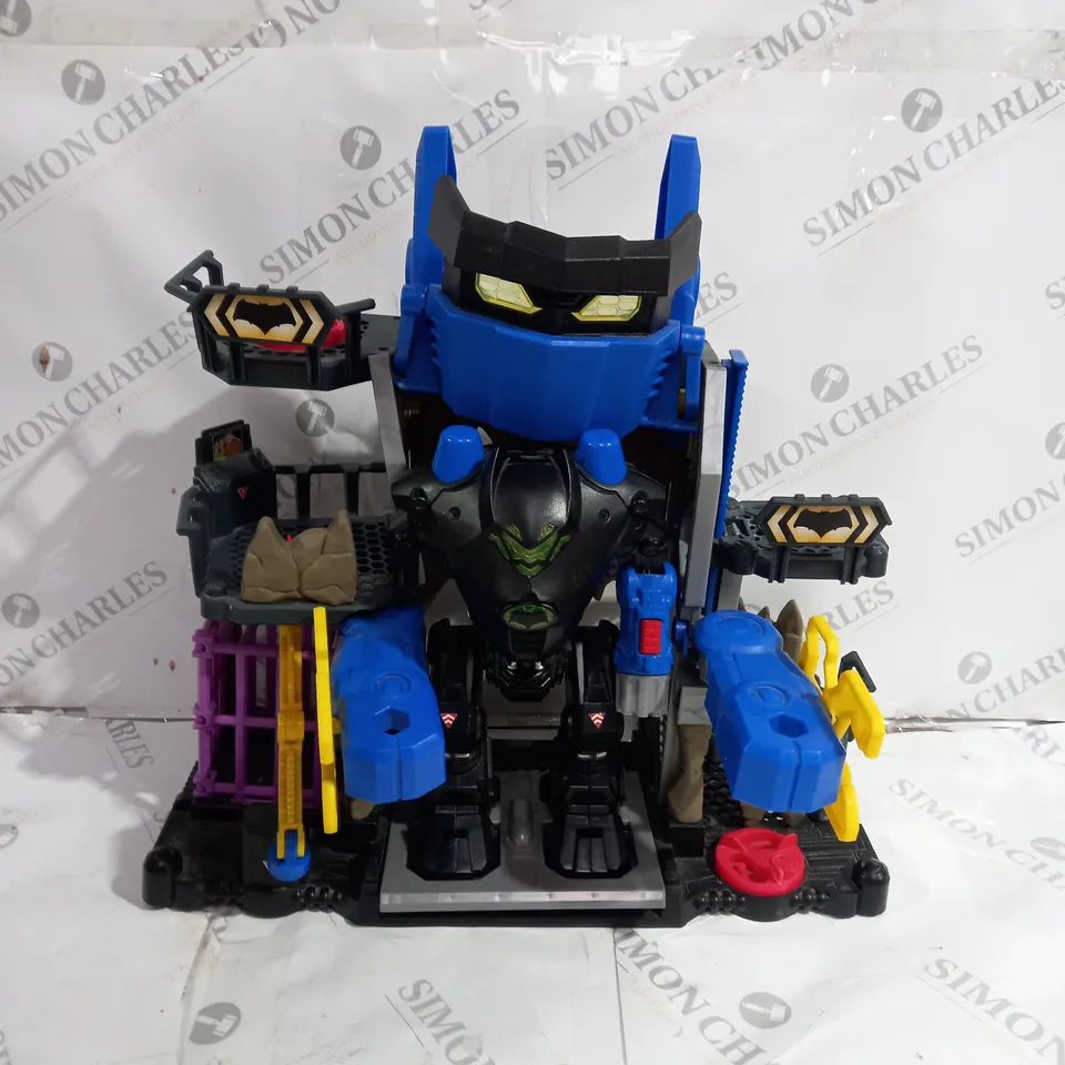 IMAGINEXT DC SUPER FRIENDS ROBO BATCAVE
