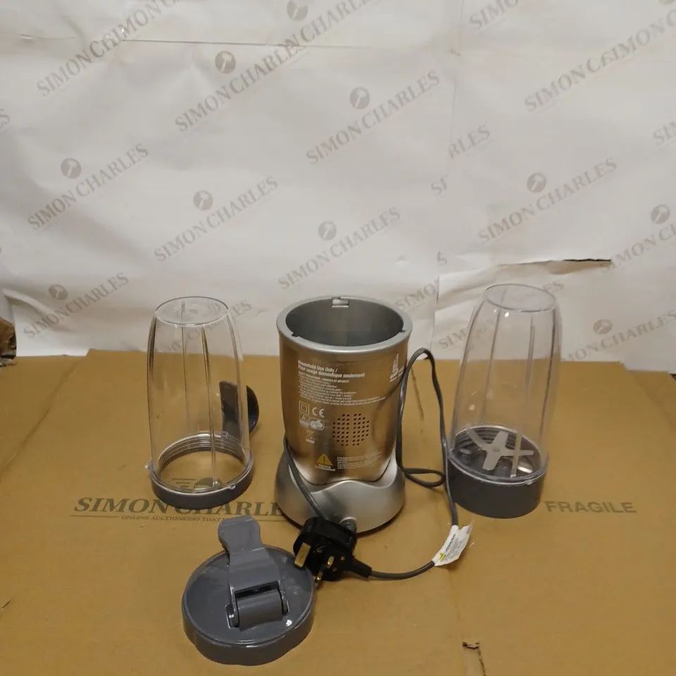 NUTRIBULLET 900W BLENDER CHAMPAGNE MULTI-FUNCTION SMOOTHIE MAKER