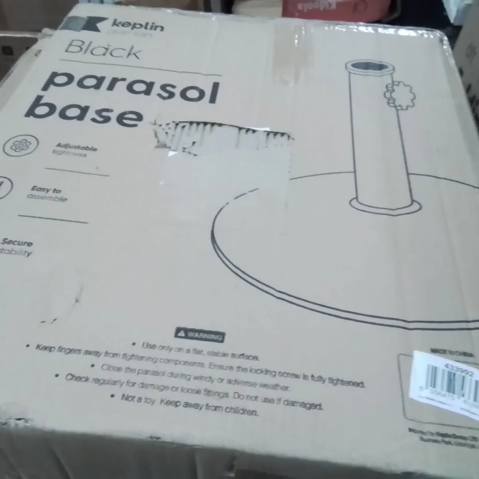 BOXED KEPLIN PARASOL BASE BLACK