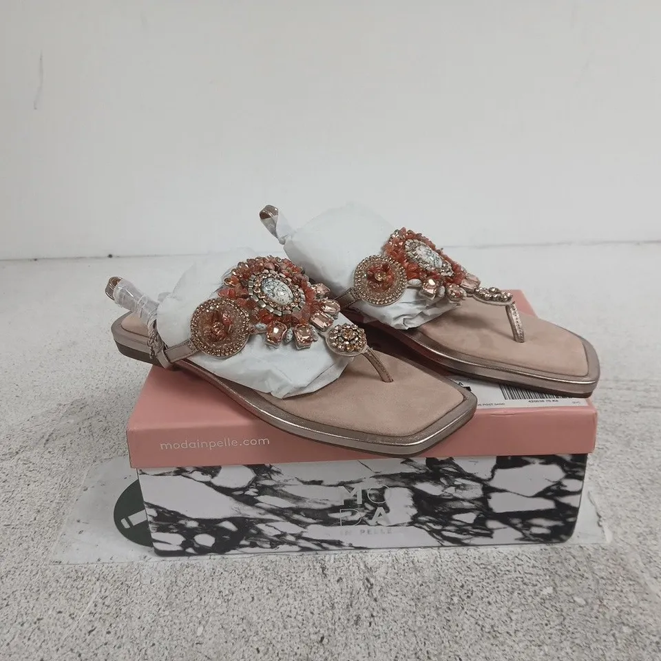 MODE IN PELLA LAVANA SANDAL – ROSE GOLD, TOE-POST, UK 8 (EU 41)