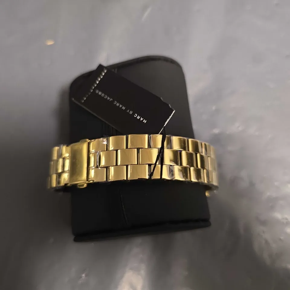 BOXED MARC JACOBS STAINLESS STEEL GREEN DIAL WATCH - MBM3245