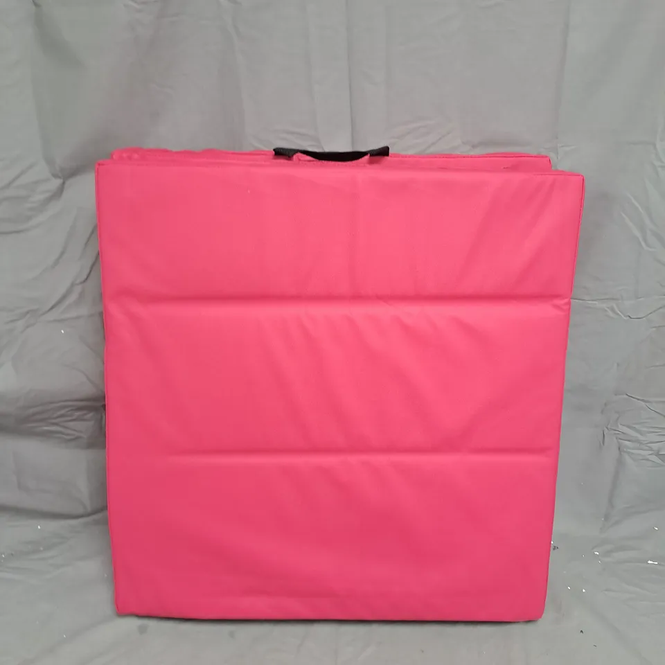 PINK FOLDABLE FLOOR MAT WITH CARRY HANDLE