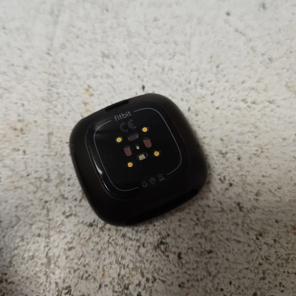 FITBIT VERSA 3 BLACK