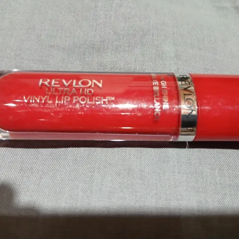 LARGE QUANTITY OF REVLON ULTRA HD VINYL LIP POLISH – RED LIP COLOUR