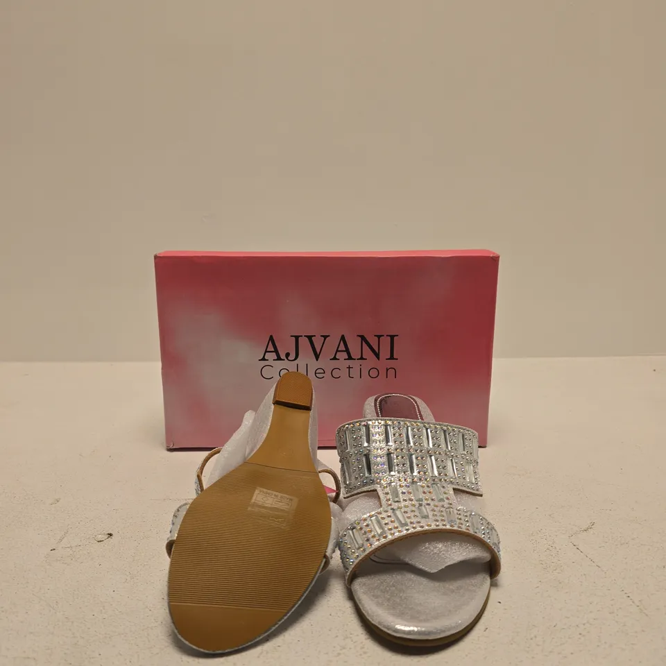 AJVANI COLLECTION SILVER EMBELLISHED SANDALS – WOMEN'S SIZE UK 5