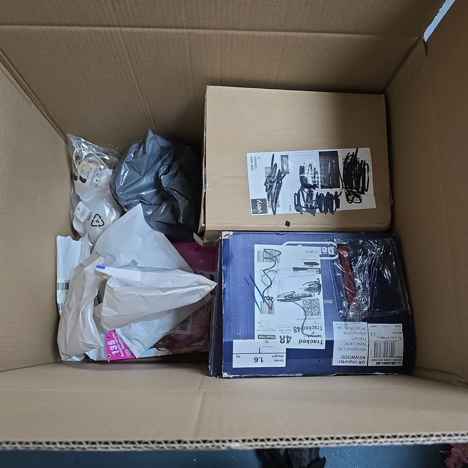 APPROXIMATELY 10 HOUSEHOLD ITEMS TO INCLUDE ROSE PLANT AND A PICTURE FRAME