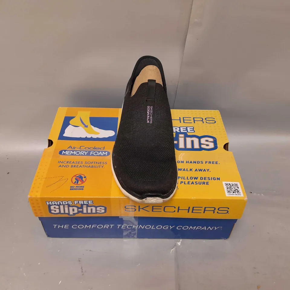 BOXED SKECHERS SLIP-INS HYPER PILLAR TRAINERS SIZE 6.5