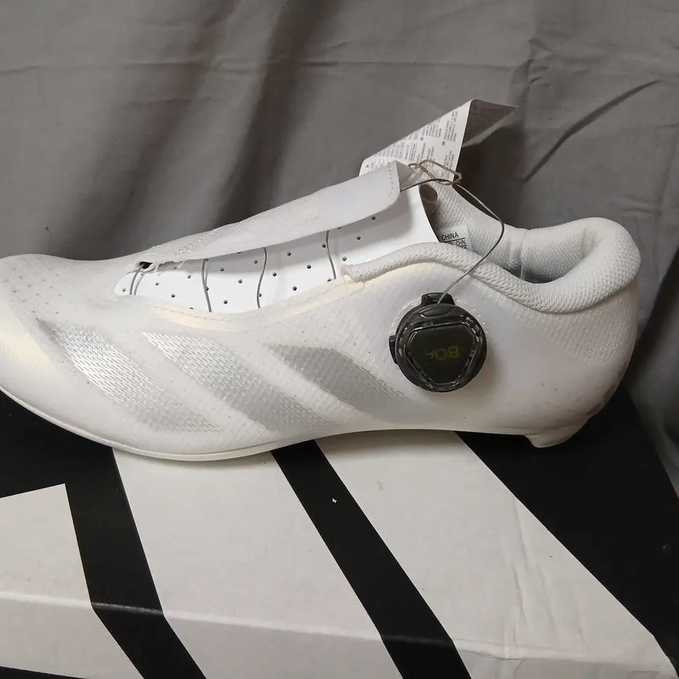 ADIDAS TEMPO 3-STRIPES BOA SHOES – MEN'S WHITE CYCLING SHOES, UK 6 (US 6.5)