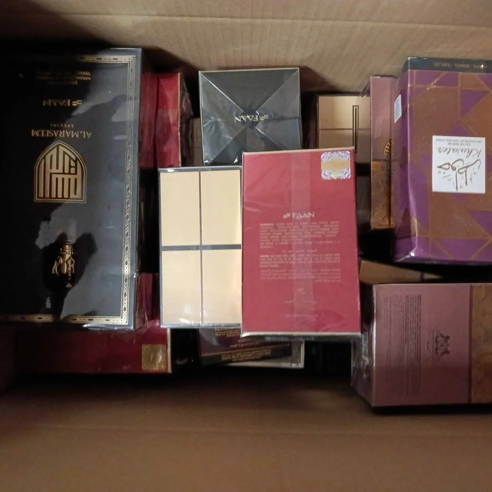 APPROXIMATELY 15 ASSORTED BOXED FRAGRANCES TO INCLUDE FAAN ASAWIR EAU DE PARFUM, CLASSIC OUD, FAAN AL MARASEEM SPECIAL EAU DE PARFUM, ETC - COLLECTION ONLY