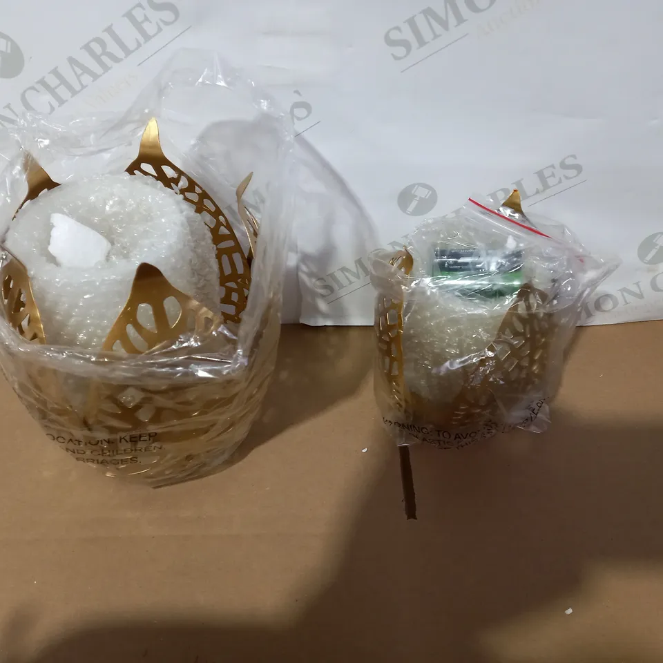 ALISON CORK SET OF CANDLE HOLDERS