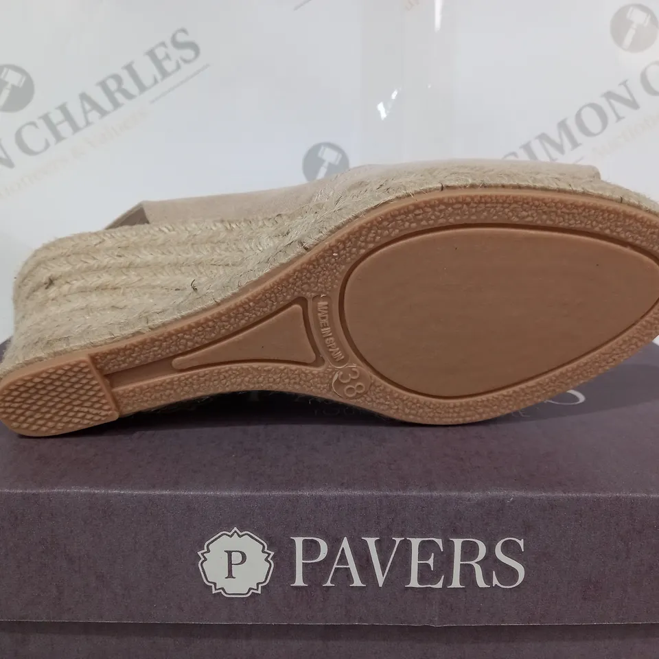 BOXED PAVERS PEEP TOE WEDGE - BEIGE SIZE 5