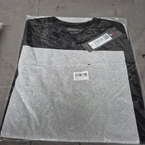 TECHNICALS OUTDOOR PERFORMANCE SPECKLE TEE – BLACK, UK MEDIUM