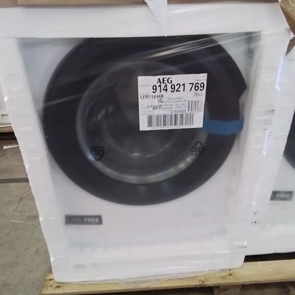 AEG 7000 PROSTEAM 8KG WASHING MACHINE MODEL LFR71844B RRP £667