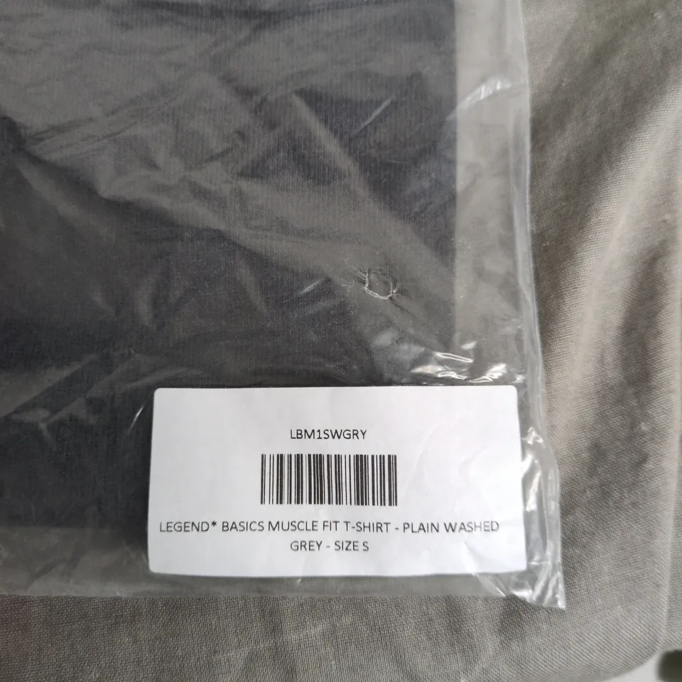 LEGEND LONDON BASICS MUSCLE FIT T-SHIRT – GREY – SIZE S