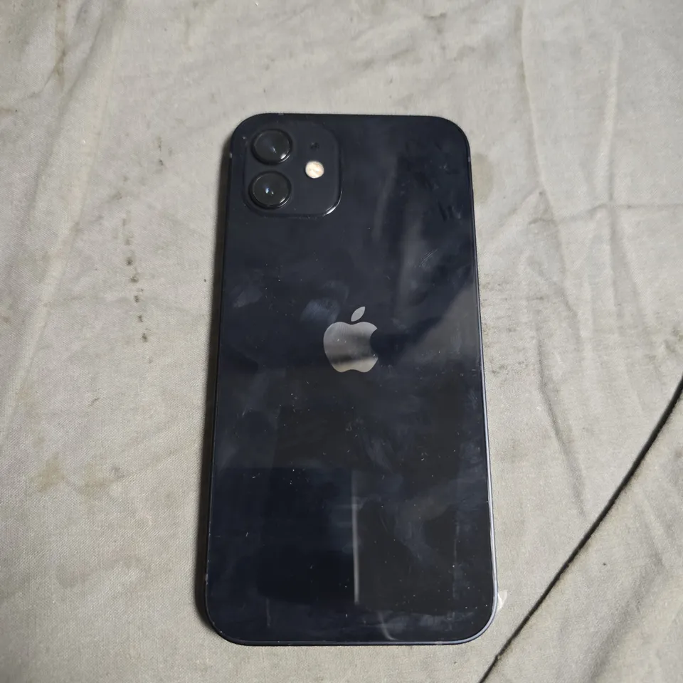 APPLE IPHONE 12 SMARTPHONE