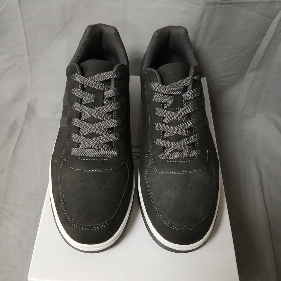 BEN SHERMAN CURVE GREY SNEAKERS – UK 8 (EUR42 / US9) BS36004