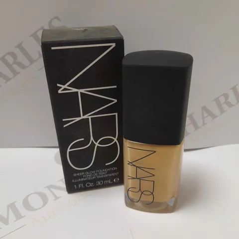 NARS SHEER GLOW FOUNDATION 30ML - MEDIUM 2.5 SAHEL