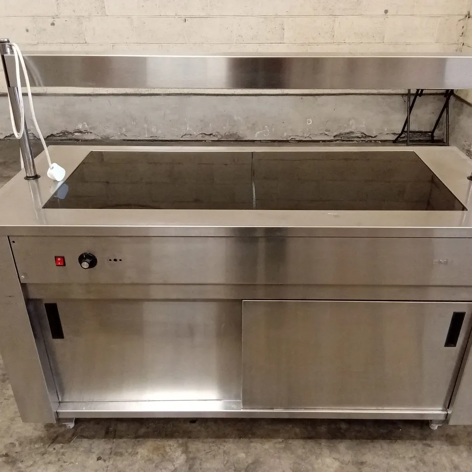 EMH HOT CUPBOARD WITH HEATED GANTRY