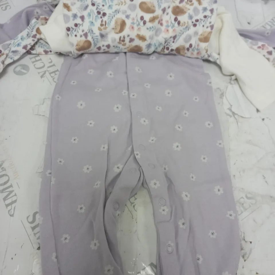 BABYTU 3 PACK OF BABY GROWS SIZE - 6-9MONTHS