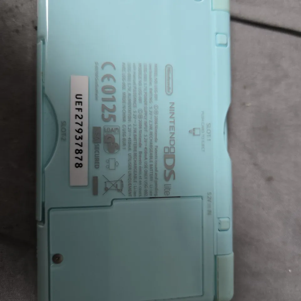 NINTENDO DS LITE – AQUA BLUE HANDHELD CONSOLE
