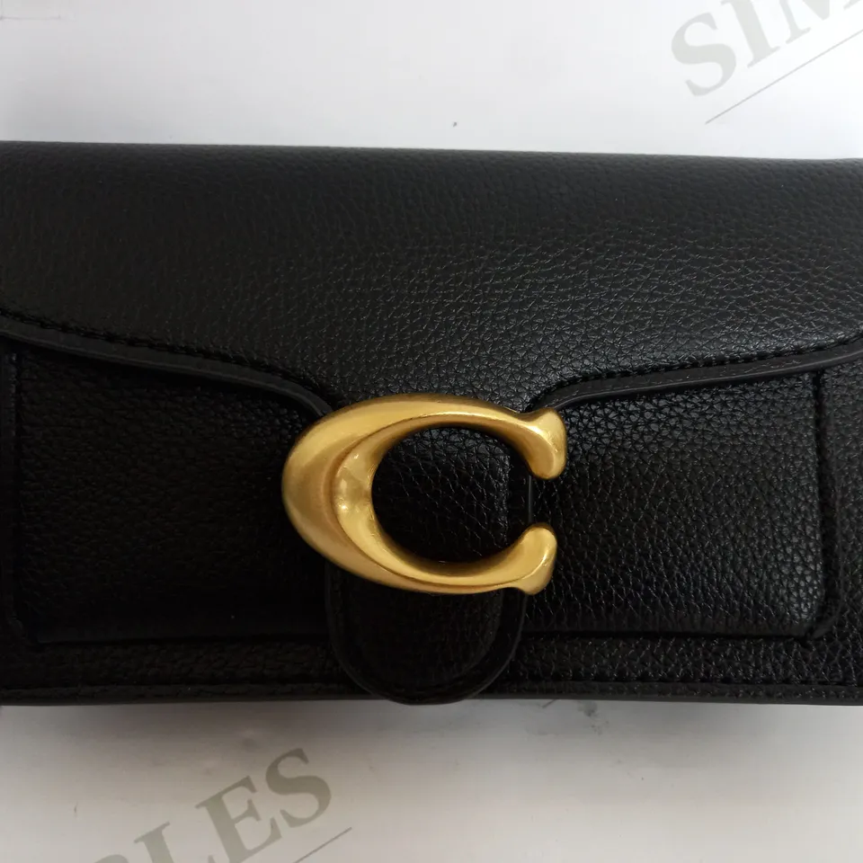 COACH DEMIPOUCH IN BLACK