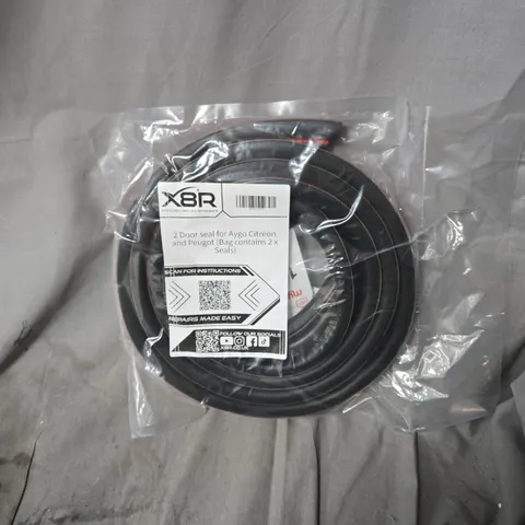 XBR 2-DOOR SEAL FOR AYGO, CITROEN & PEUGEOT – PACK OF 2 SEALS