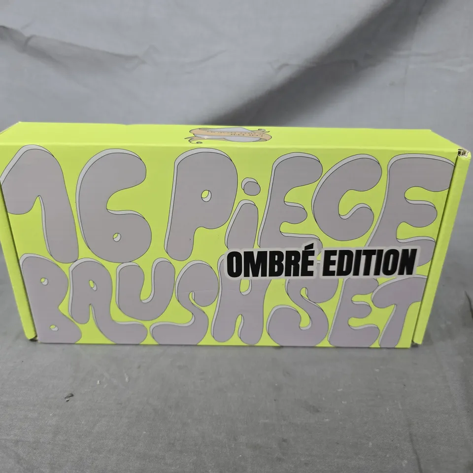 BOXED AND SEALED MADE BY MITCHELL 16 PIECE OMBRE BRUSH SET