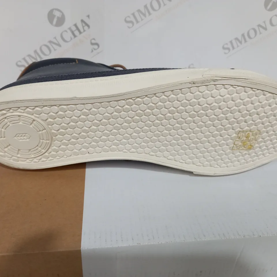 BOXED CALL IR SPRING NAVY BLUE HIGH TRAINER SHOE - SIZE 9 