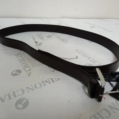 HUGO BOSS BROWN LEATHER BELT (115-44)