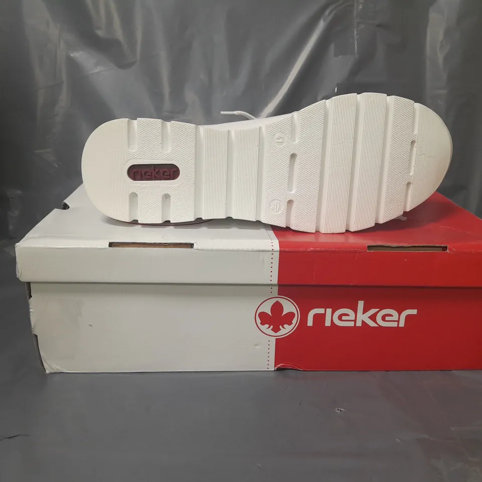 RIEKER WEDGE PLATFORM TRAINERS WHITE SIZE 7.5