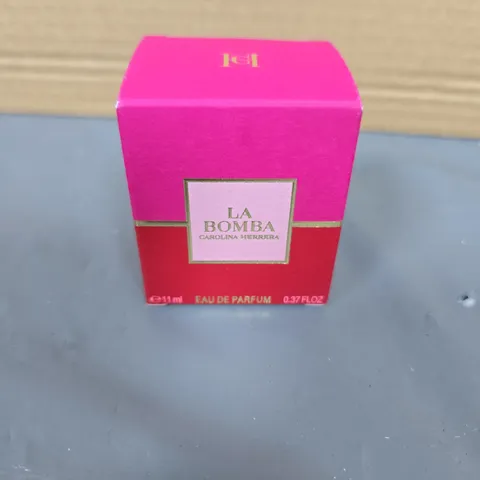 CAROLINA HERRERA LA BOMBA EAU DE PARFUM – 11 ML TRAVEL SIZE, BOXED