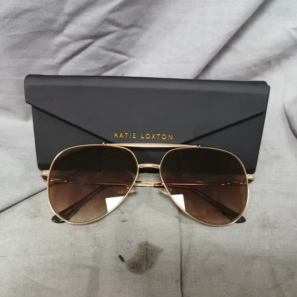 KATIE LOXTON BALI SUNGLASSES IN GOLD METAL