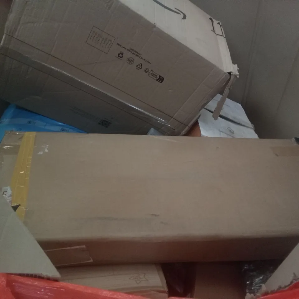 PALLET OF ASSORTED ITEMS INCLUDING DREO AIR FRYER, DELONGHI ESPRESSO MAKER, WARM&LOVE 8 DRAWER STORAGE UNIT, MONCOOK DOUBLE AIR FRYER, KING RACK EXPANDABLE DISH RACK, STOREMIC TOILET SEAT 