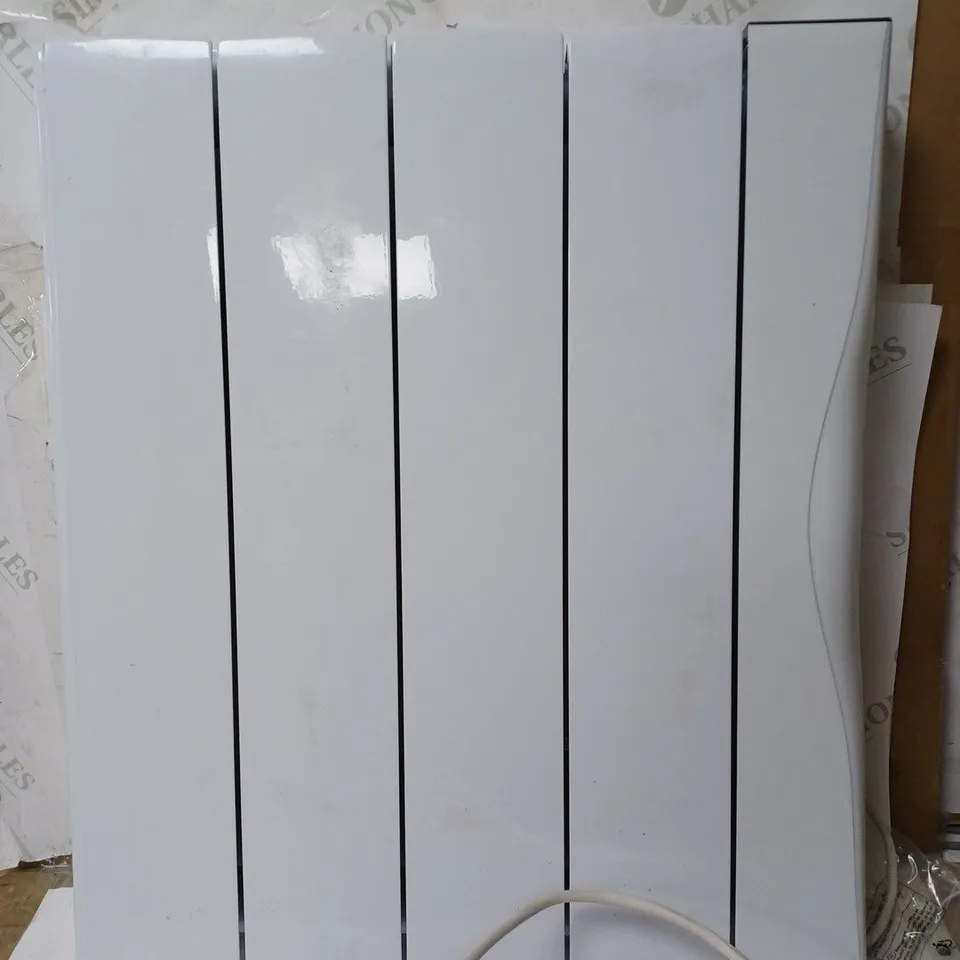 BELDRAY ALUMINIUM RADIATOR WITH WIFI 220-240V 