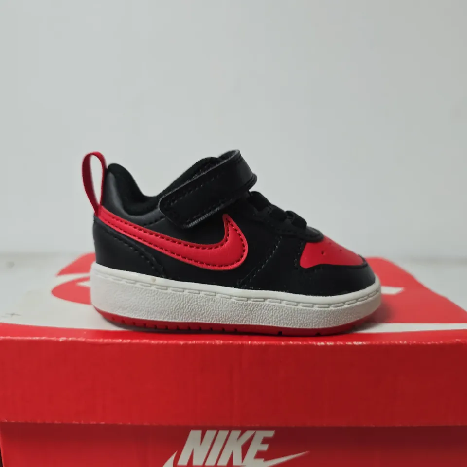 NIKE KIDS' SNEAKERS – BLACK & RED - SIZE 2.5