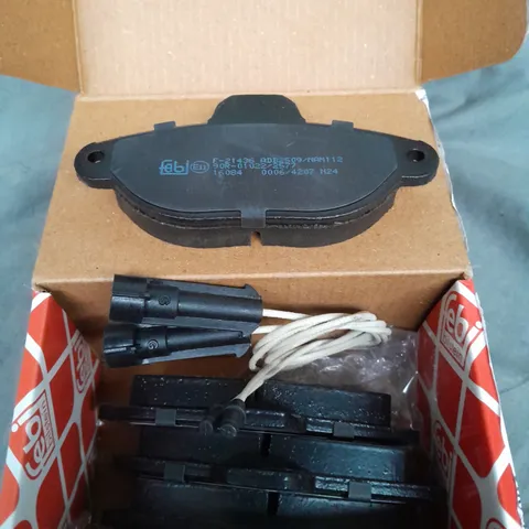 FEBI BRAKE PADS 16084