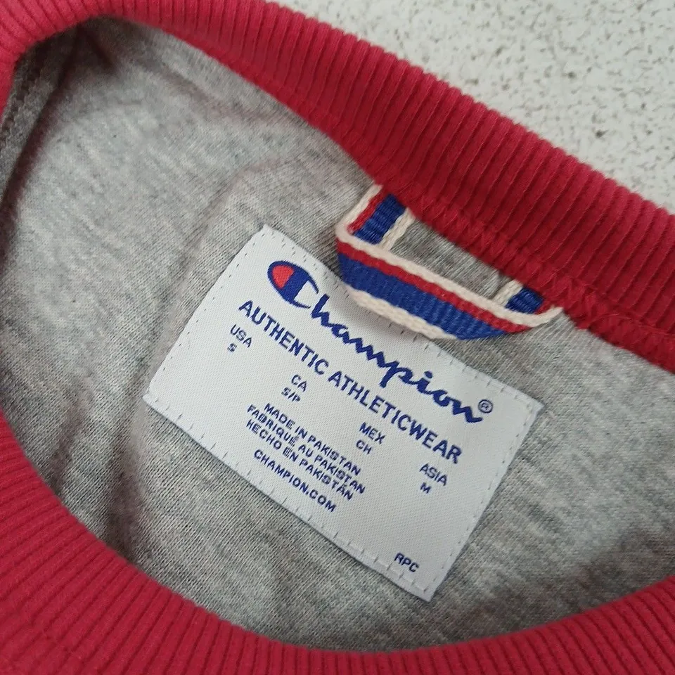 CHAMPION AUTHENTIC ATHLETIC WEAR SWEATSHIRT – RED (USA S)