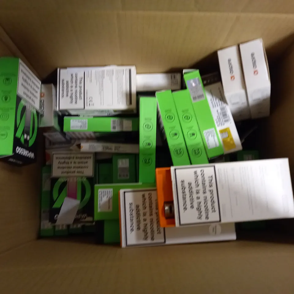 APPROXIMATELY 20 BOXED E-CIGARETTES TO INCLUDE VAPORESSO XROS 3, INNOKIN KLYPSE, GEEKVAPE L200, ETC 