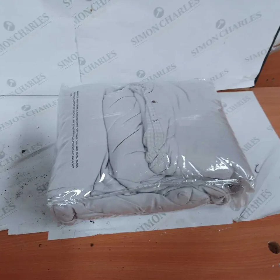 MARL GREY BED SET 65X65CM